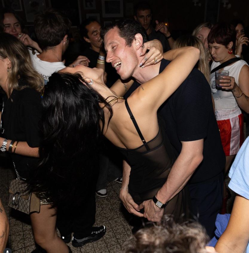 Dua Lipa Nişanlısı ile